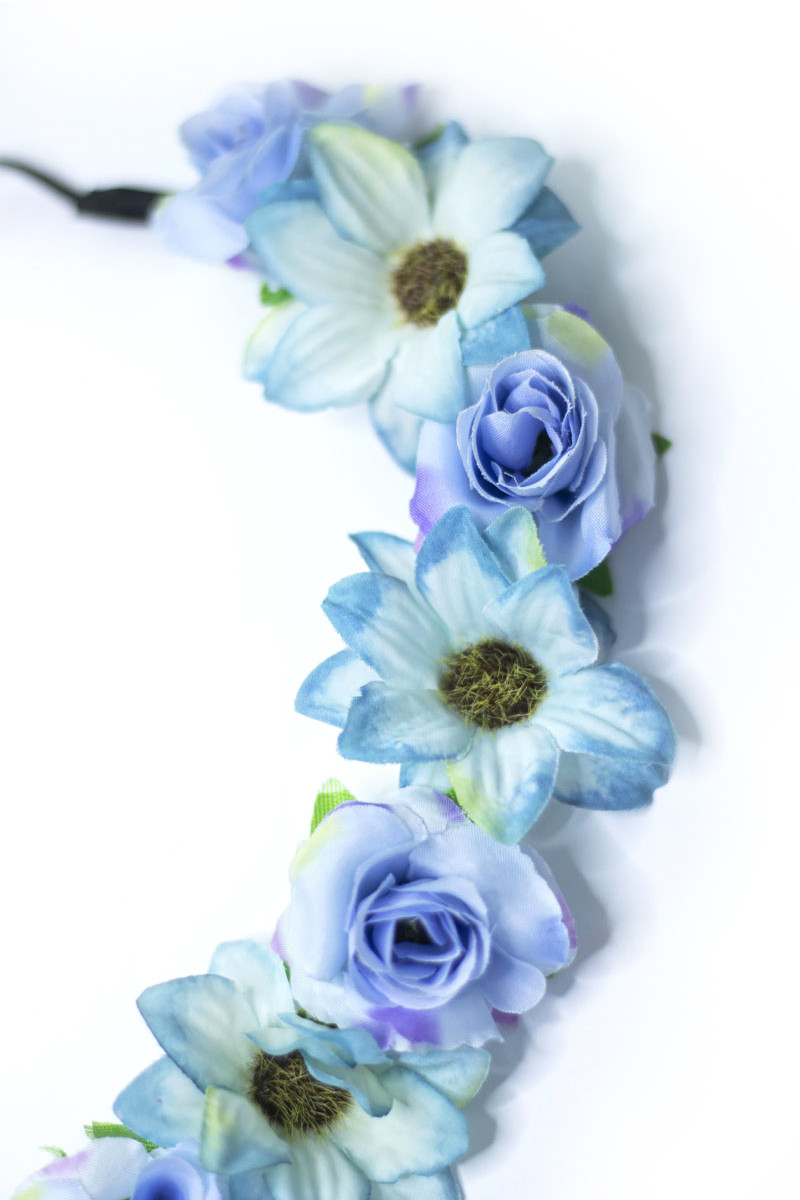 Preview: Haarband mit hellblauen Blüten