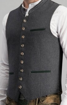 Traditional vest Sirius in fir