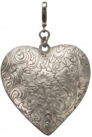 Voorvertoning: Kostuumhanger amulet hart oud zilver