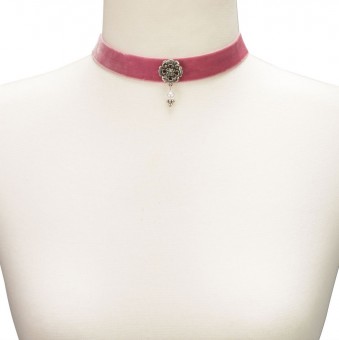 Traditional Choker with Ornamental Pendant, Rose Pink