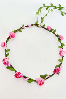 Haarkranz mit zarten rosa Blüten