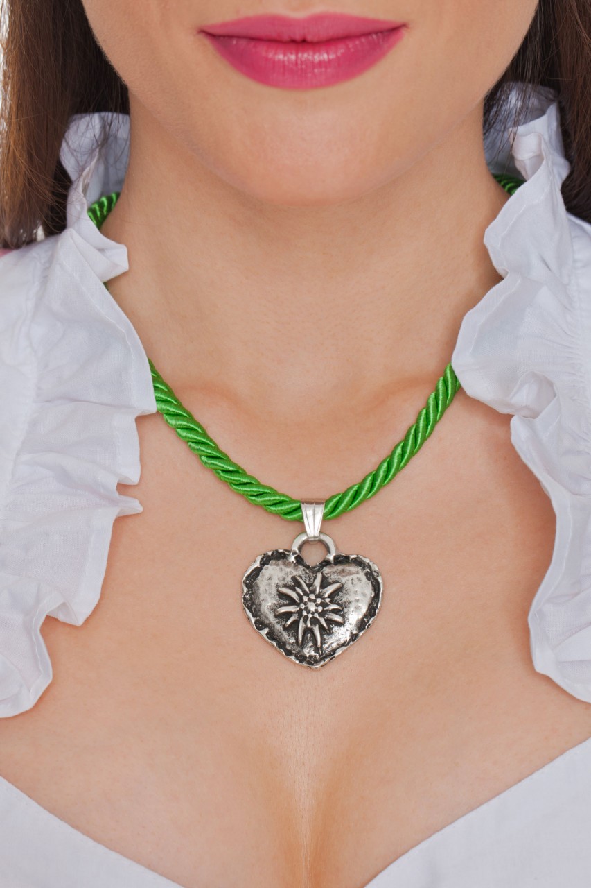 Braid Necklace with Edelweiss Heart, Apple Green