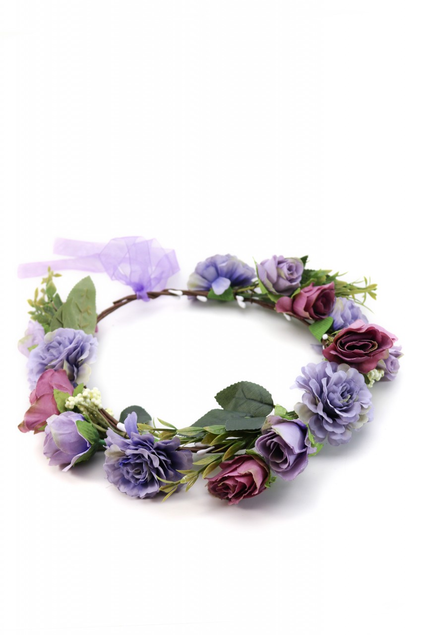 Haarkranz mit lila Blüten