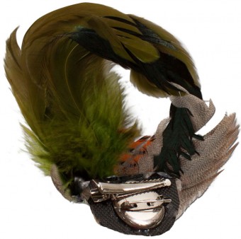 Feather Brooch Diridari