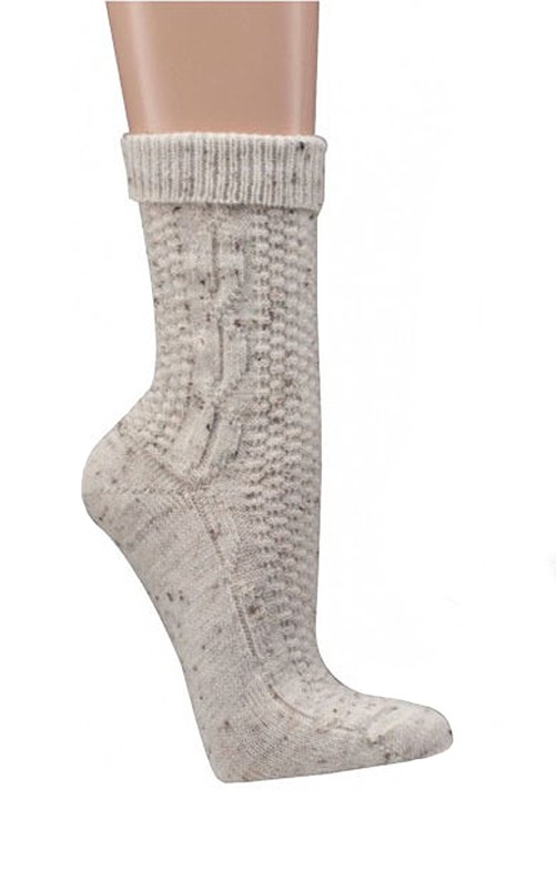 Traditional Socks with Cable Stitch