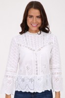 Voorvertoning: Traditionele blouse Indiana